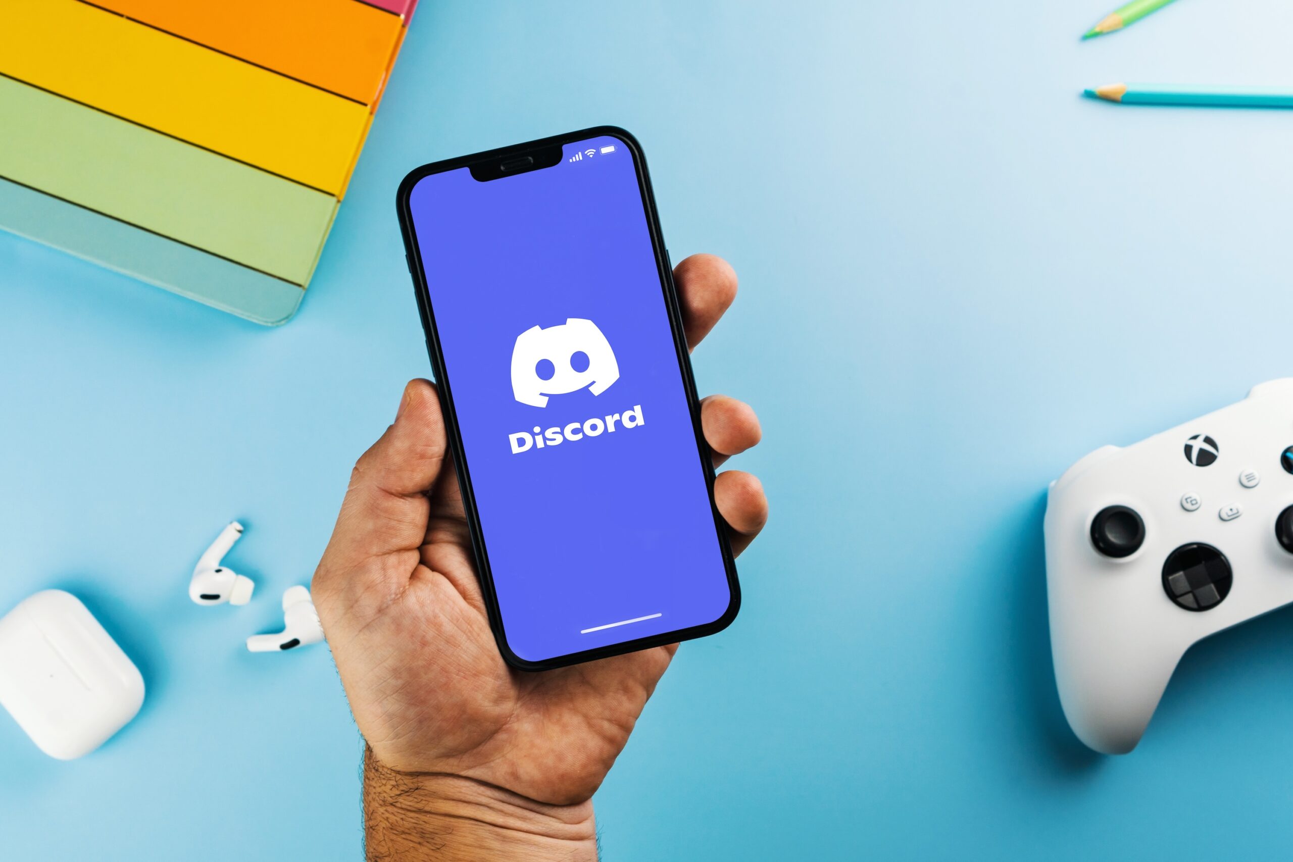 Discord da un giro de 180 grados en la publicidad