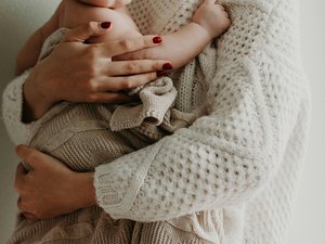 ENTRETIEN. Una madre ahoga a sus gemelas de 3 meses: