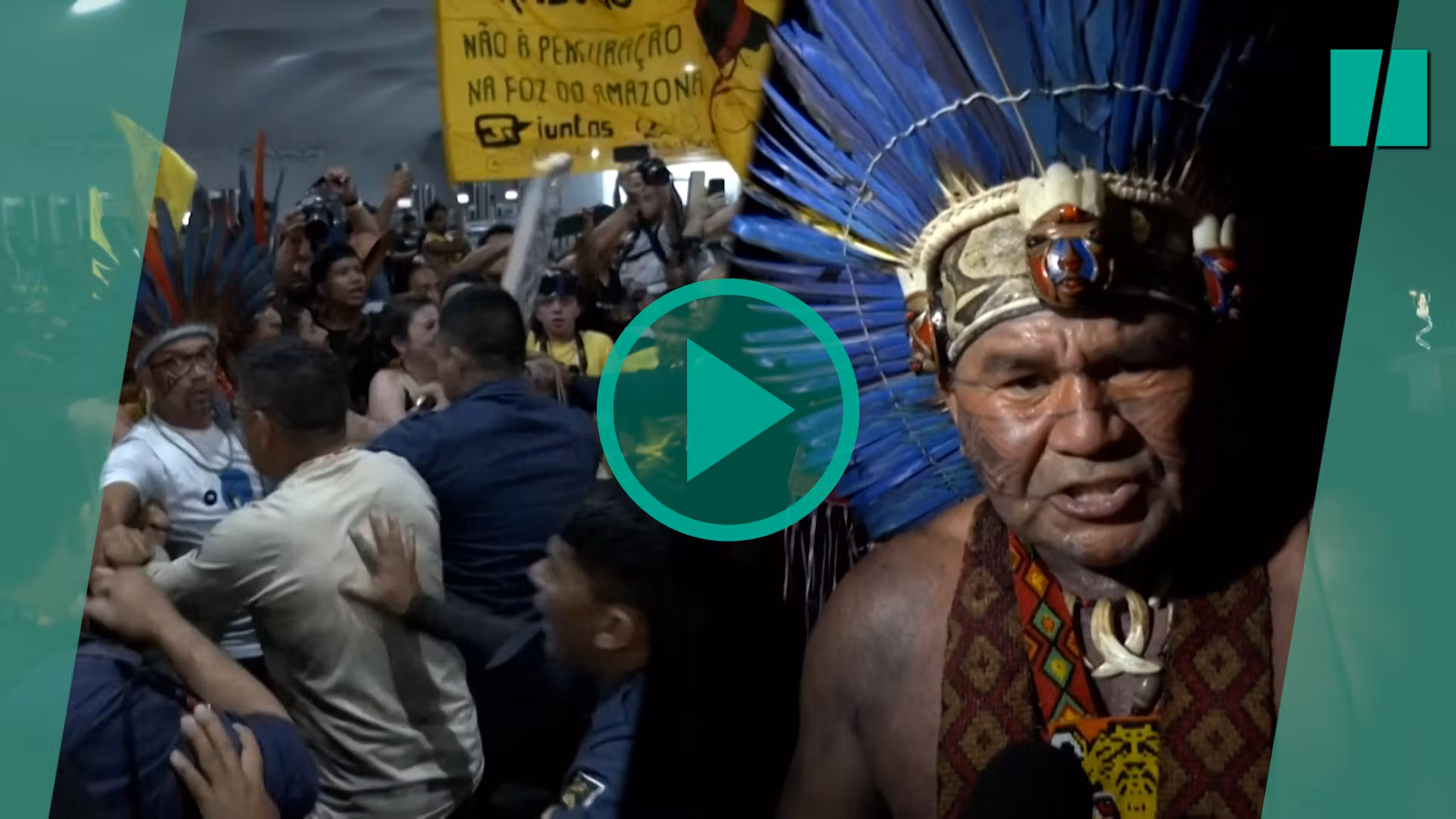 En Brasil, las imágenes de manifestantes indígenas forzando la entrada