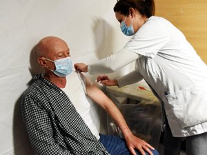 Gripe: el Senado restablece la vacunación obligatoria para los sanitarios