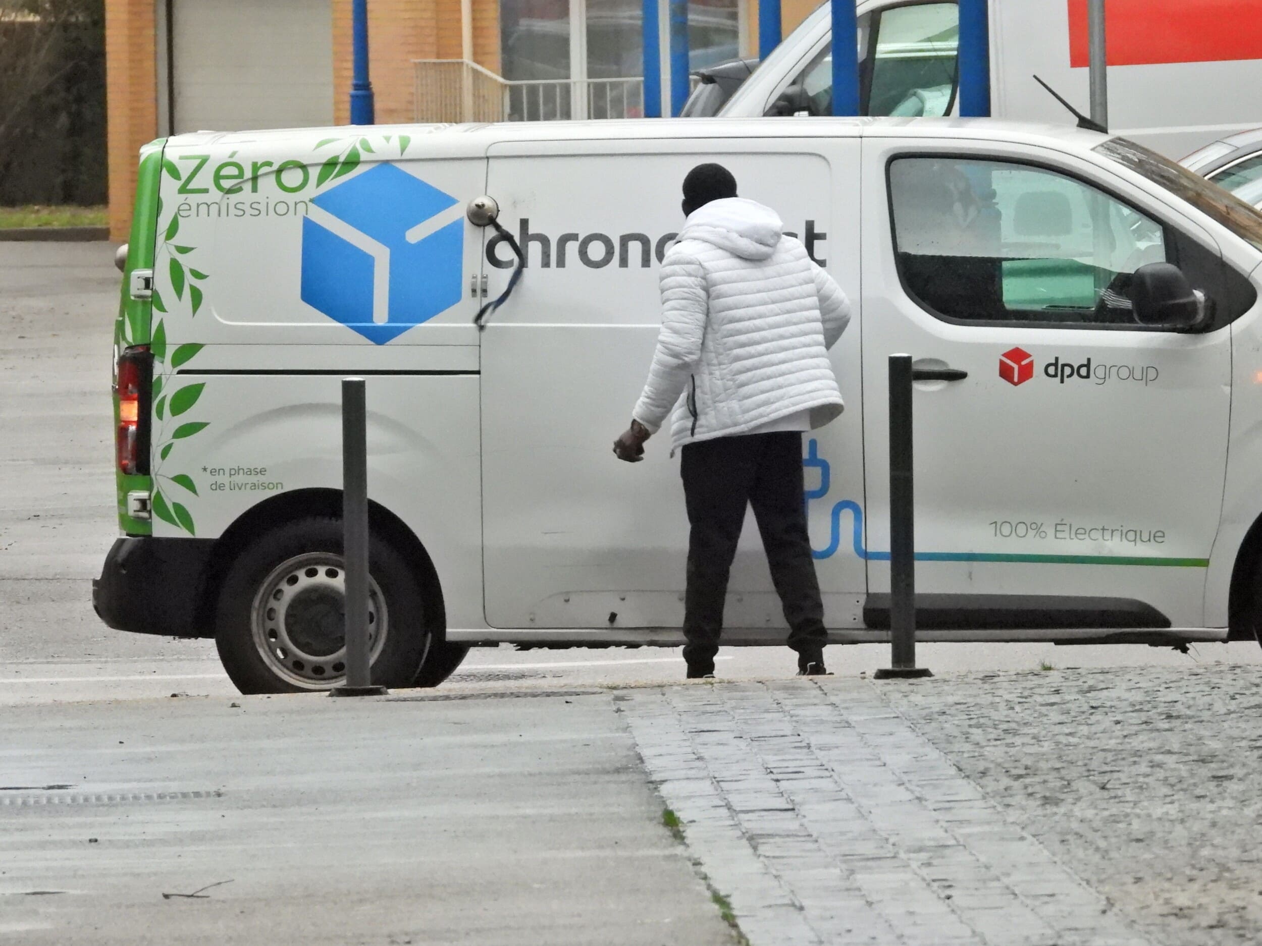 La recarga eléctrica permite a Chronopost entregar sus paquetes más