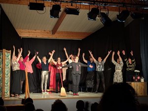 Premiere de Maux Za Hik: un triunfo para las actrices