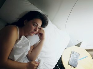 Reflexiones nocturnas: consejos prácticos para recuperar la serenidad