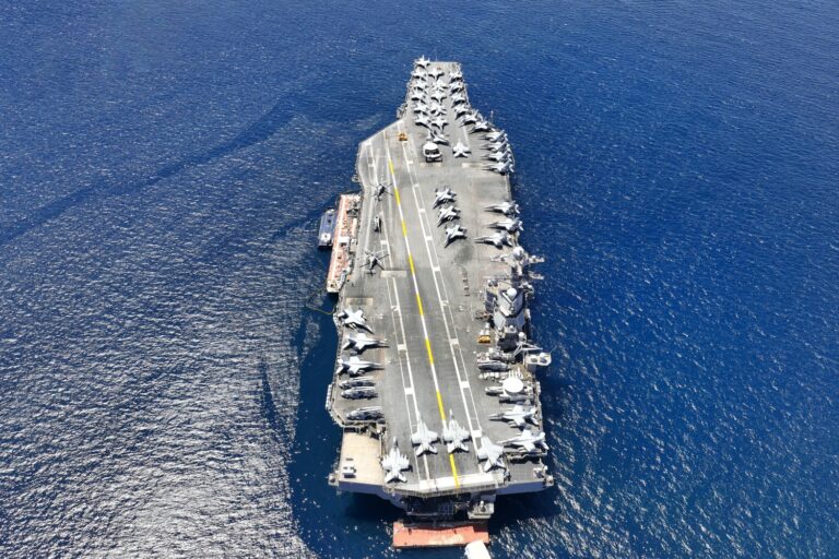 Un portaaviones XXL con una tecnología que Washington no quería