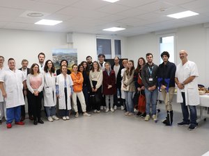 "Ustedes son el futuro de nuestros hospitales": Una nueva promoción