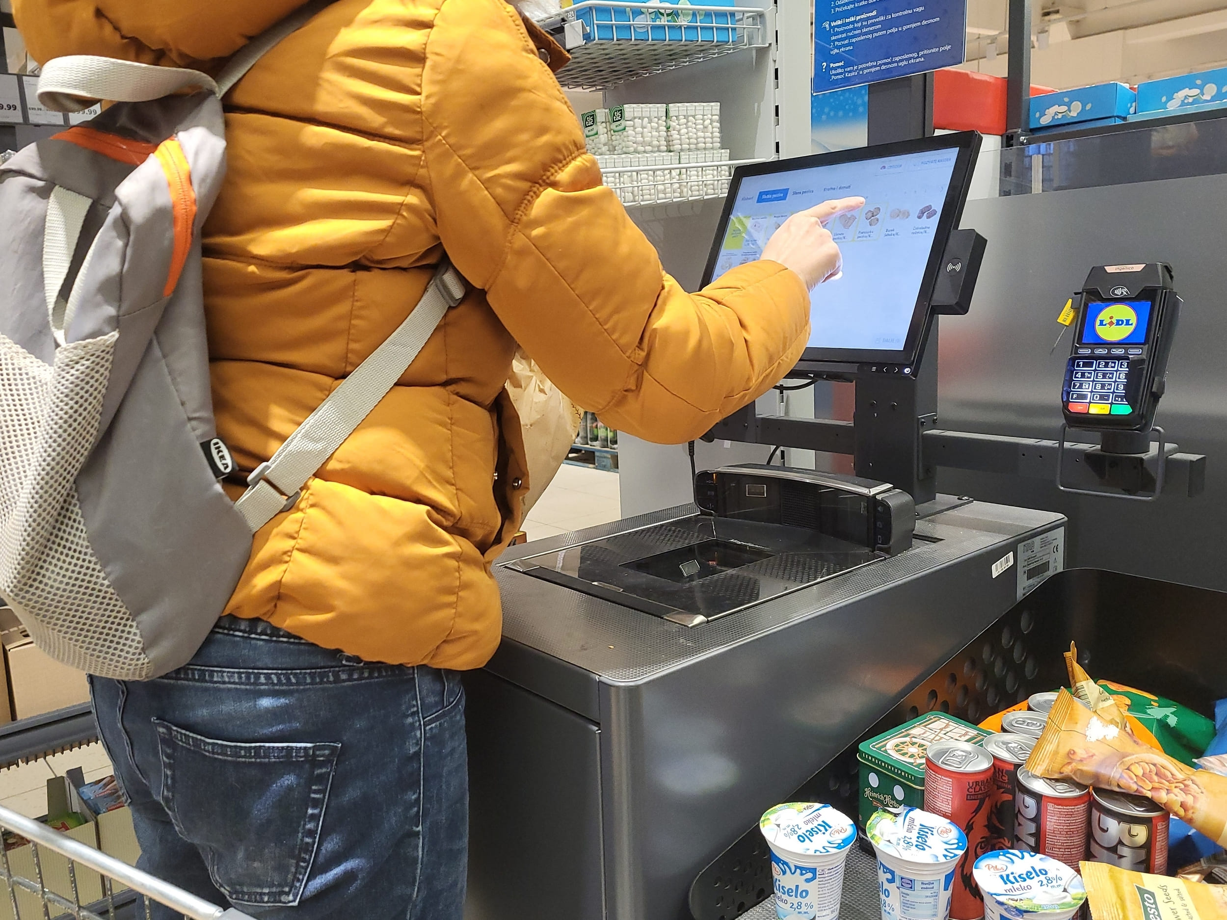 Victoria para los software libres de caja y comerciantes franceses,
