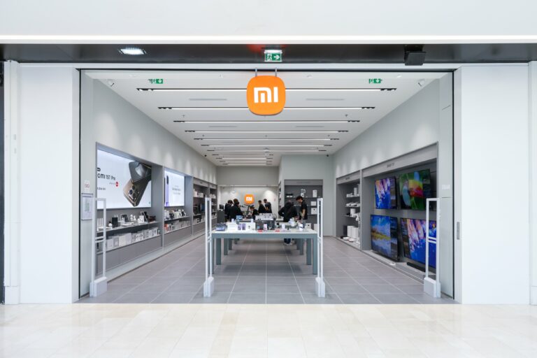 Xiaomi abre su primera Xiaomi Store en Francia, con dos
