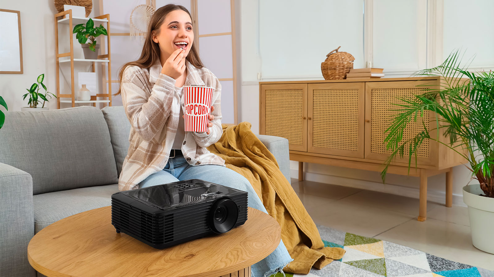 ¿Cómo elegir el proyector de video ideal para tu sala