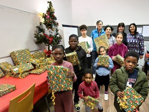 En UCRM: regalos para todos los niños en una Navidad