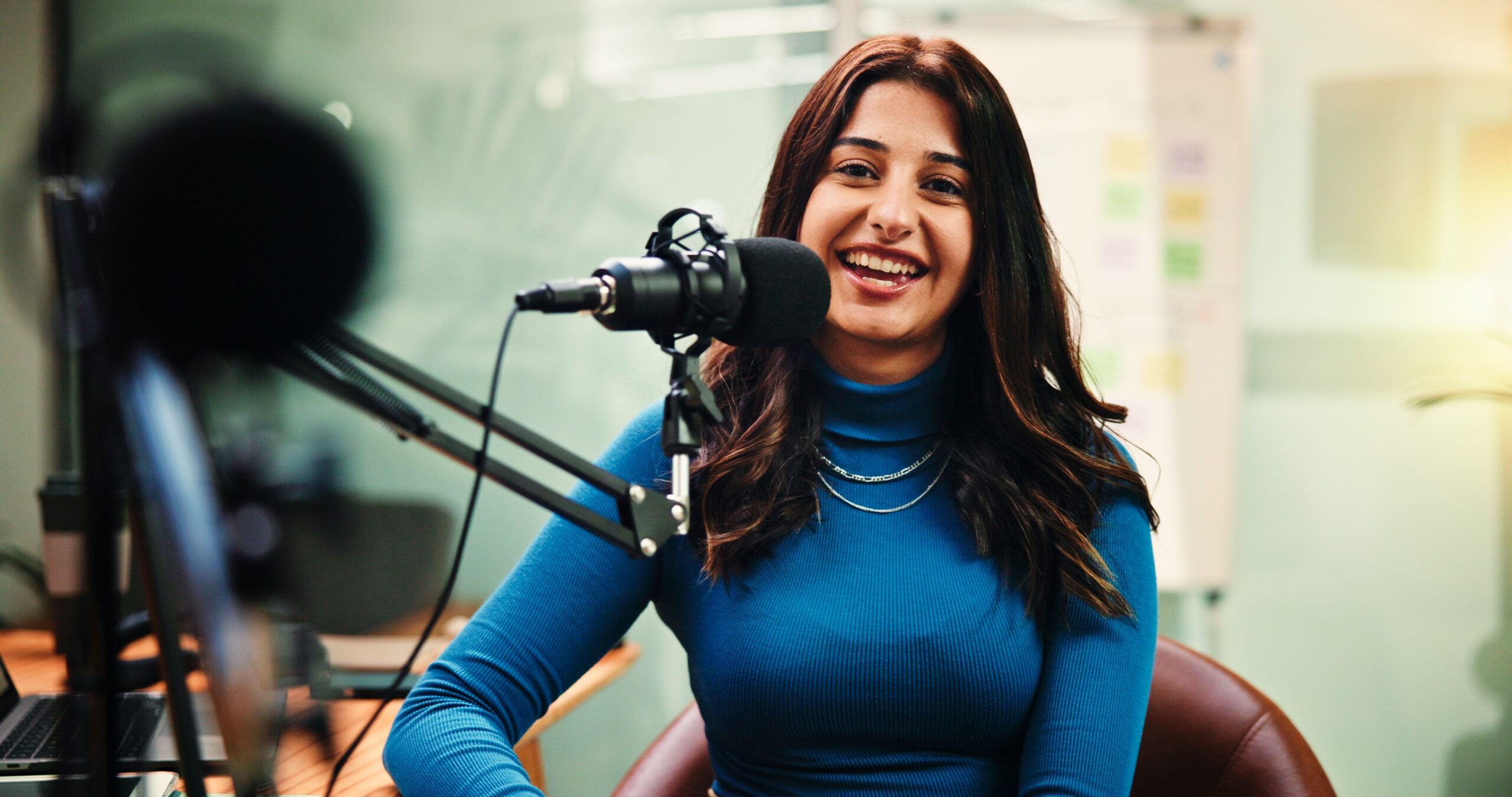 3,5 millones de podcasts gratuitos y sin publicidad, un enorme