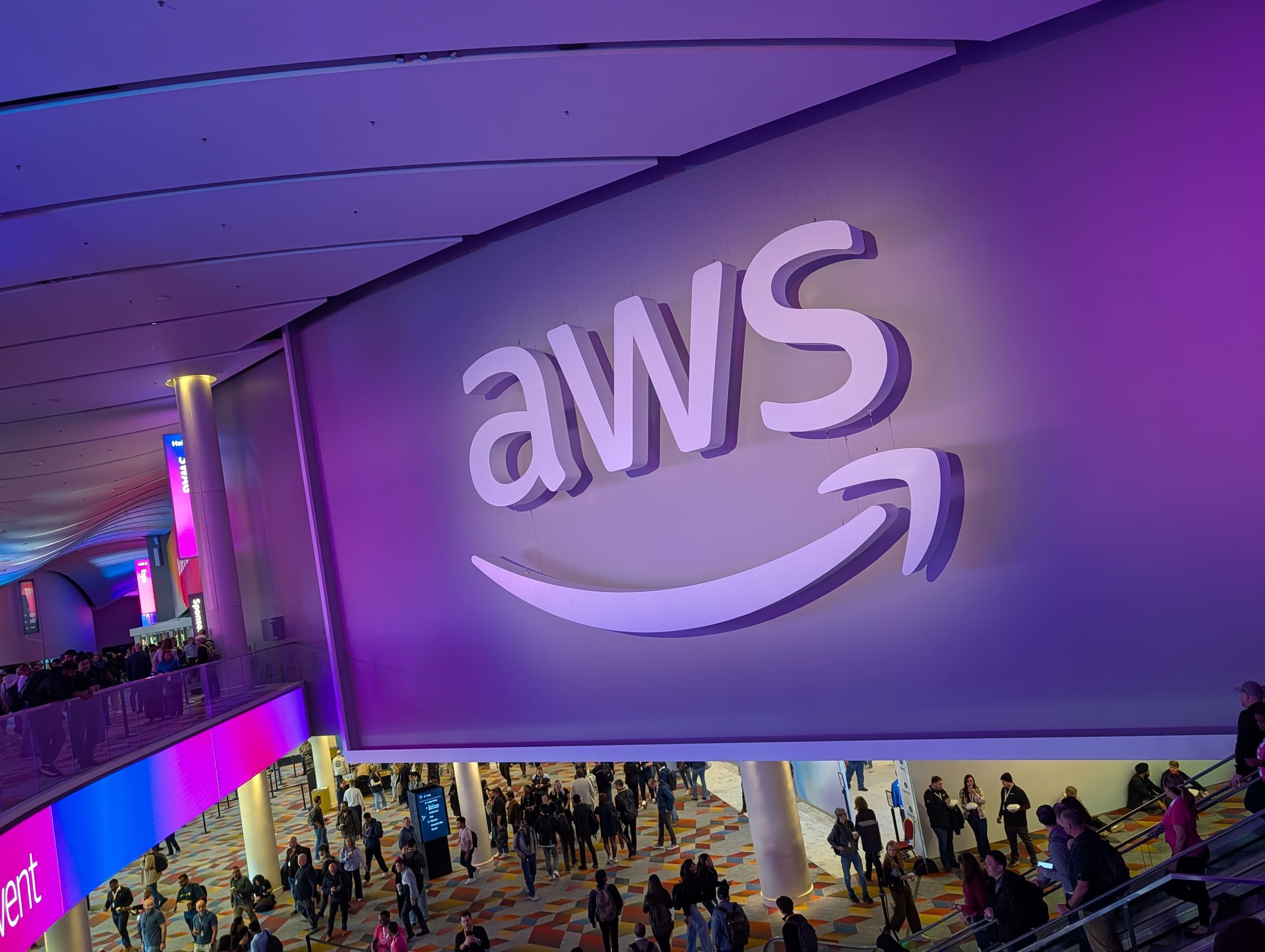 Amazon revela cómo hacer que los agentes de IA sean