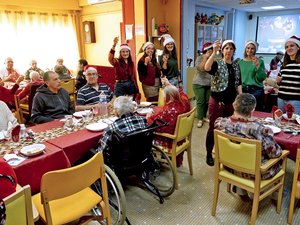 Caussade. Un menú de fiestas para los residentes del Jardín