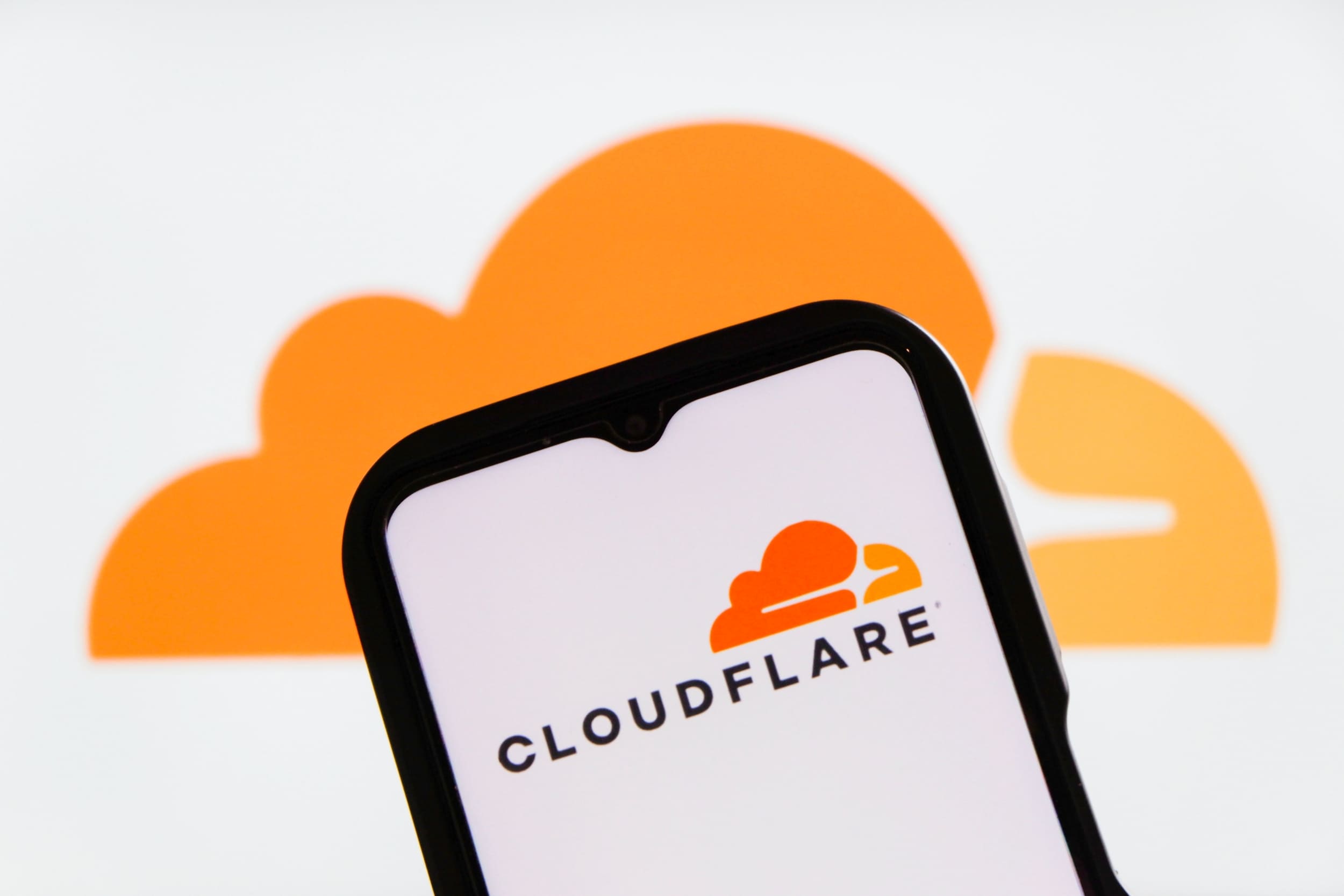 Cloudflare vuelve a fallar este viernes, muchos sitios permanecieron inaccesibles,