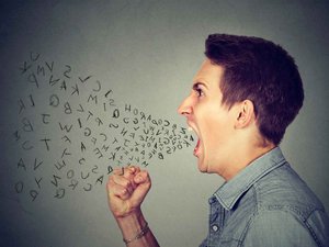 Cuando las groserías y los insultos mejoran el rendimiento