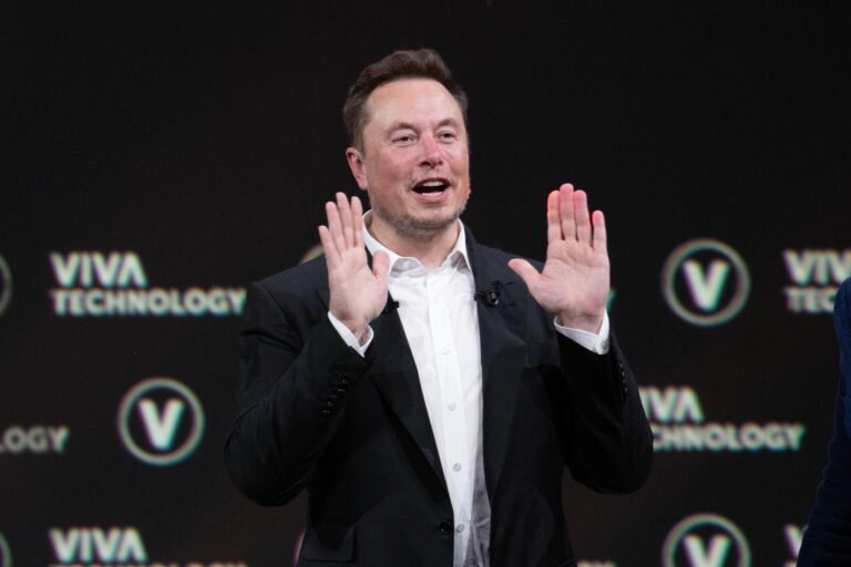 De la IA y los Robots. La solución de Elon
