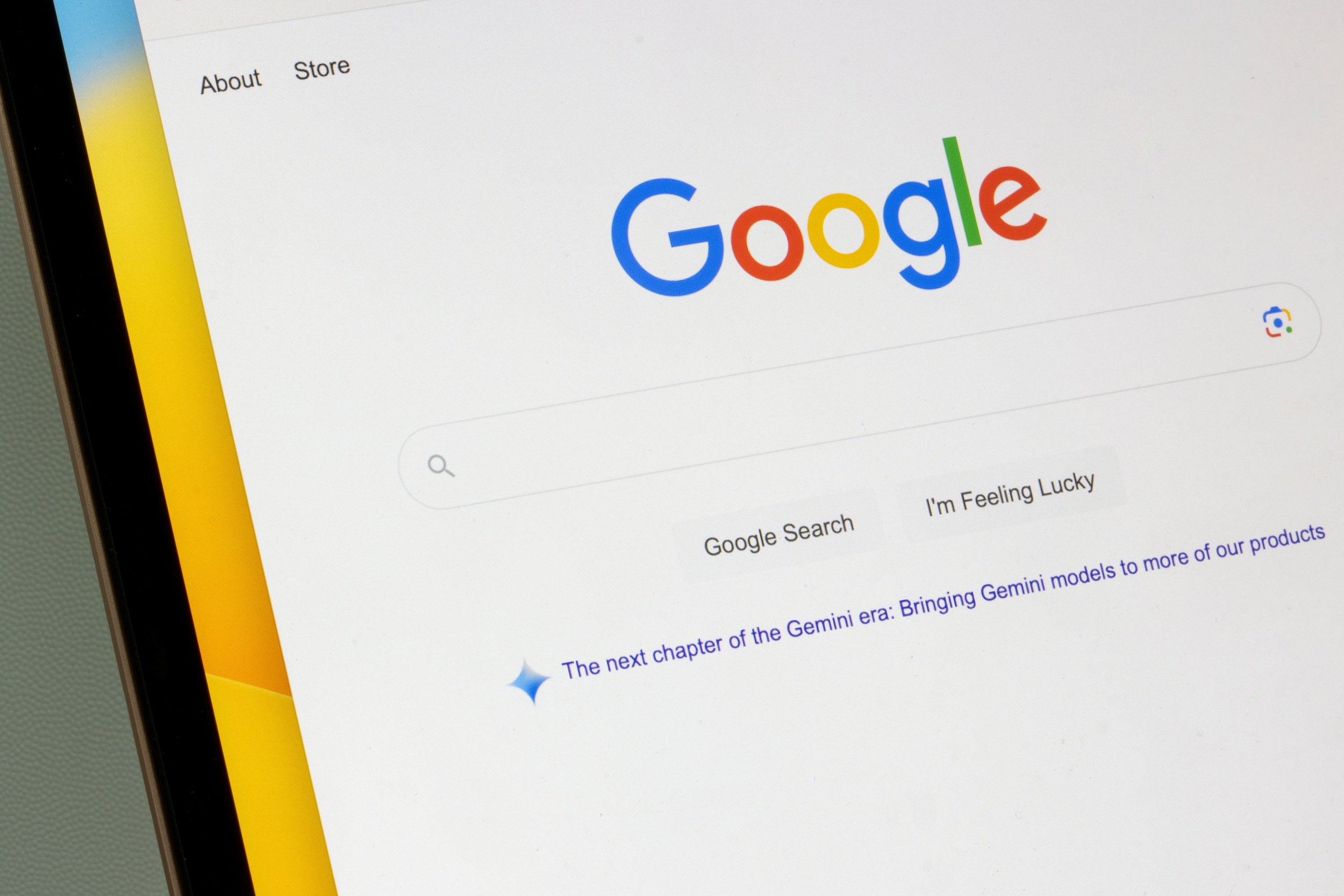 Google Discover reescribe los títulos de los artículos... corriendo el