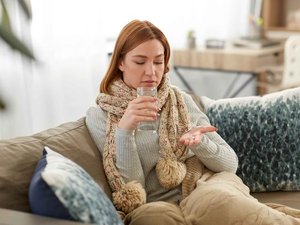 Infecciones invernales: ¿por qué evitar el ibuprofeno como primer recurso?