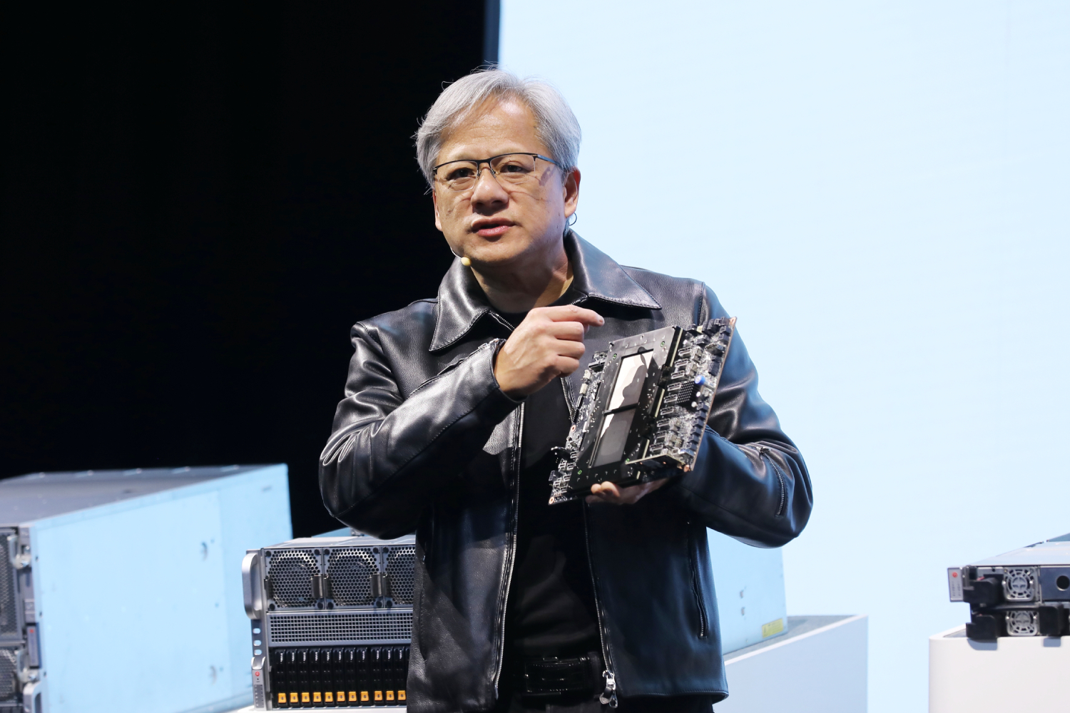 Jensen Huang explota contra los directivos de NVIDIA que frenan