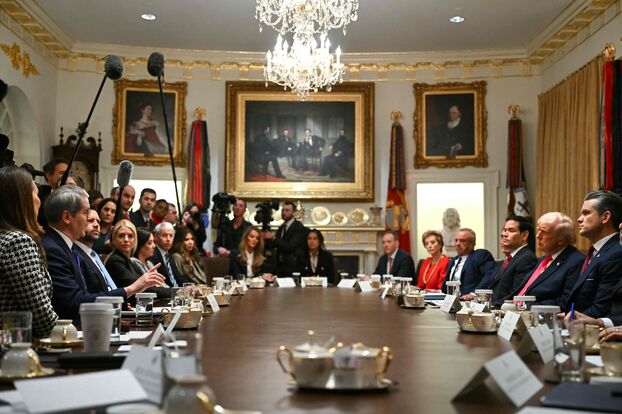 «No seré yo» : Donald Trump confirma que no será