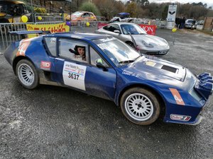 Regreso de los bautismos en coches de carrera: un día