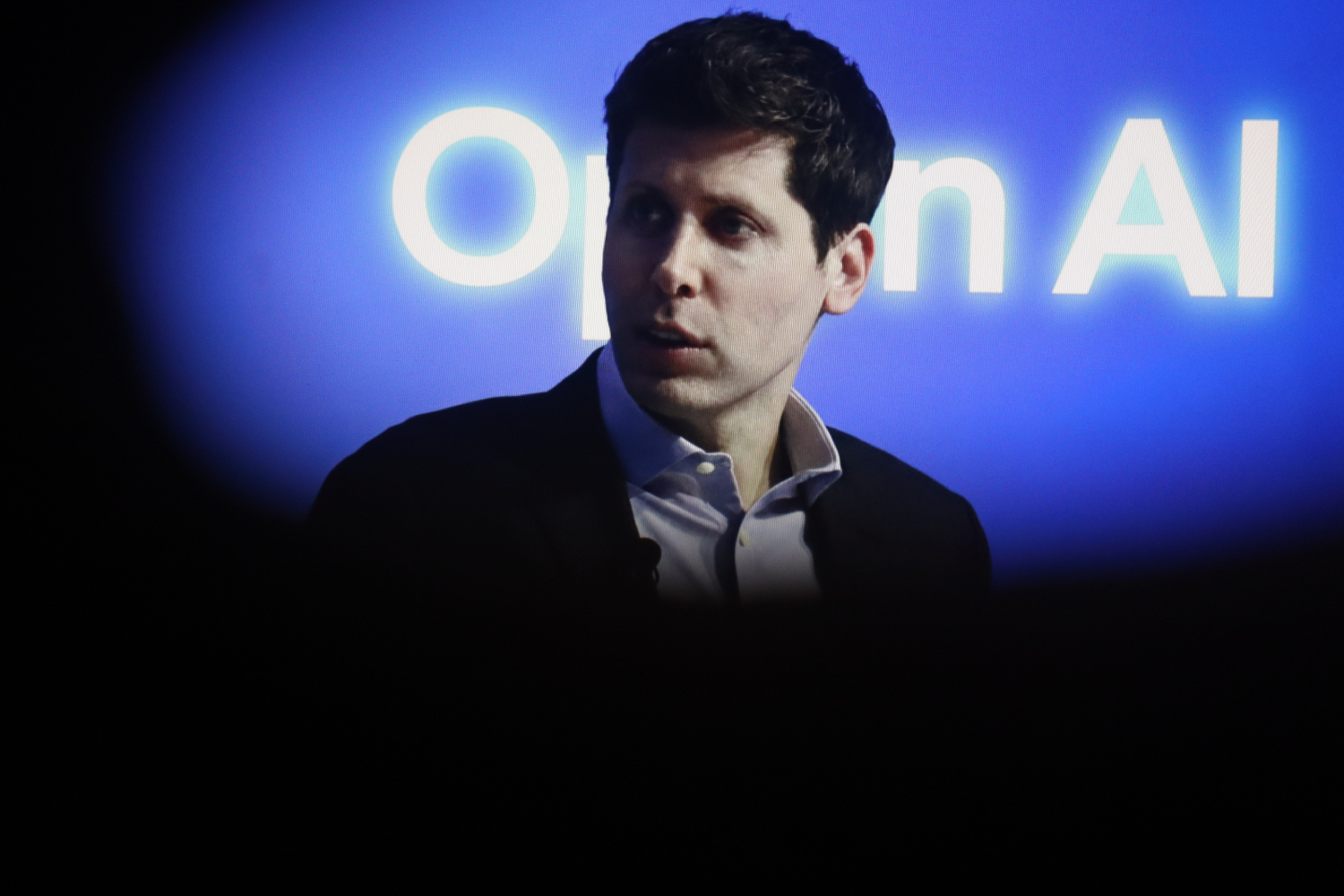 Sam Altman da la voz de alarma para mejorar ChatGPT