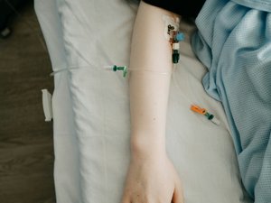 Su hijo de 6 años había tenido náuseas durante varios