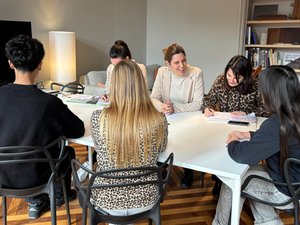"Todos podemos convertirnos en personas de apoyo": por qué organiza
