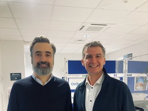 Un nuevo cirujano se une al centro de salud municipal