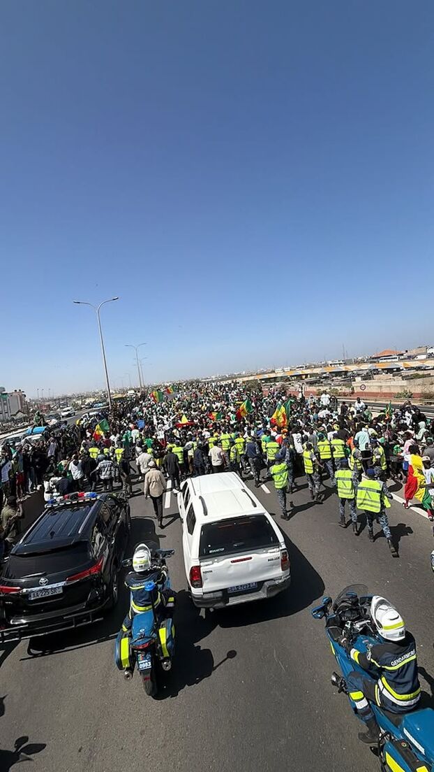 CAN 2025: inmensa alegría popular en Dakar, decenas de miles