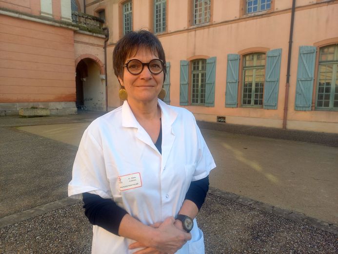 ENTRETIEN. Crisis en el hospital, problemas en Médecins du monde,