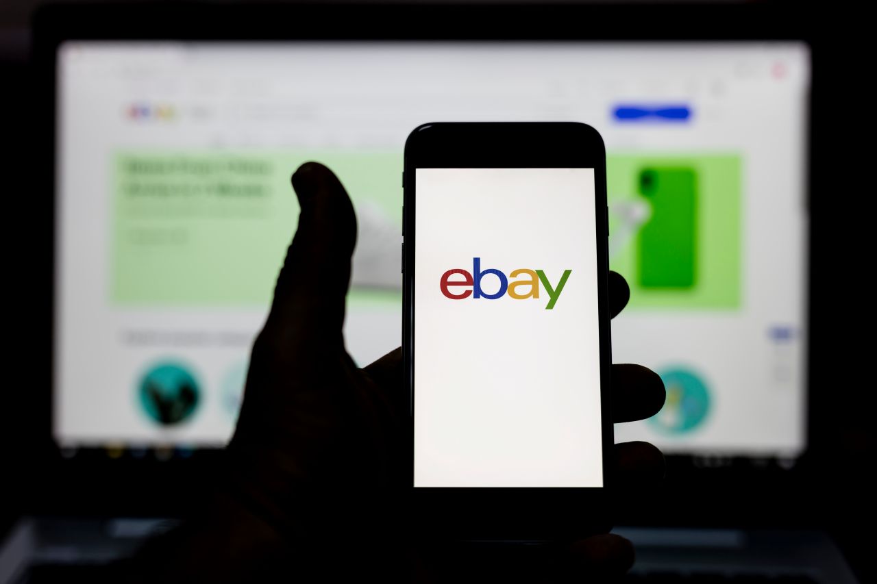 El tour de vis de eBay frente a los agentes