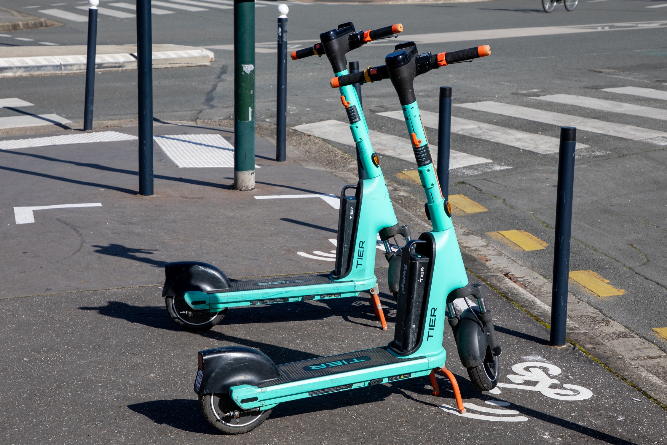En Marsella, el alcalde ya no aguanta más las patinetes