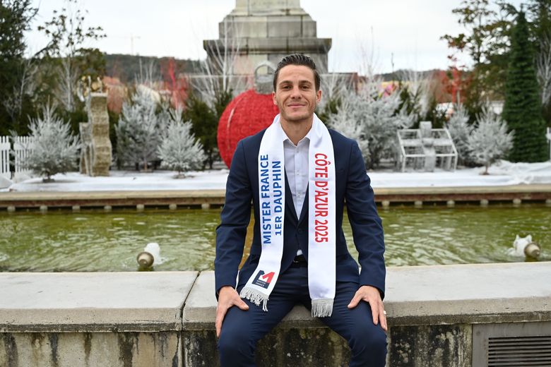 "Jamás aprendí a desfilar": Maxime Virelaude, coronado primer dauphin en