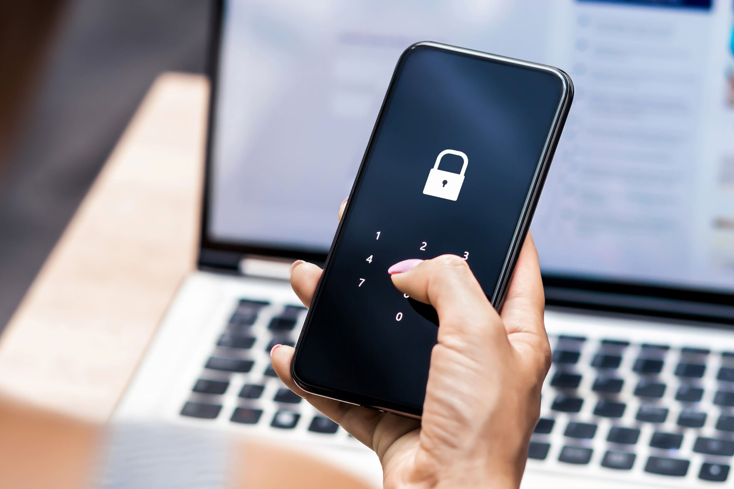 Synacktiv lanza una solución de desbloqueo de teléfonos 400 veces
