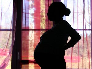 ¿Cómo explicar el nacimiento excepcional de un bebé de 6