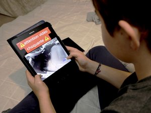 ¿Cómo gestionar las redes sociales de tu hijo? Cuatro consejos