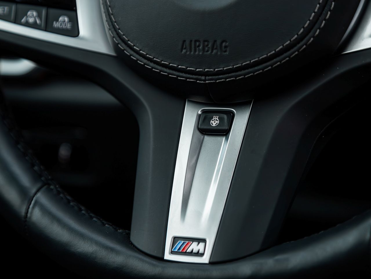 BMW abandona la suscripción a los asientos calefactados pero seguirá