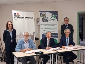 "Directo al encuentro de estos pacientes vulnerables": el primer médicobus