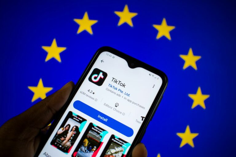 Es oficial, TikTok es demasiado adictivo, según Bruselas.