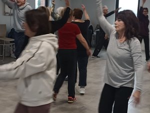 Gran interés por los cursos de qi-gong para seniors en