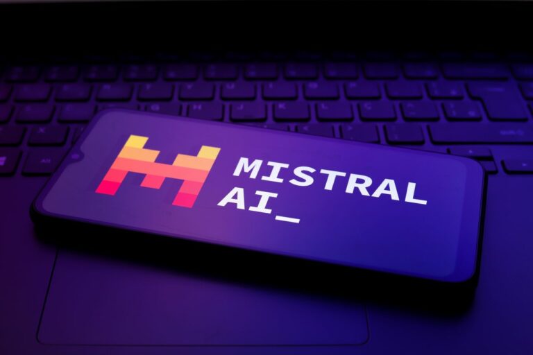 Mistral apunta al mil millones de euros y la conquista