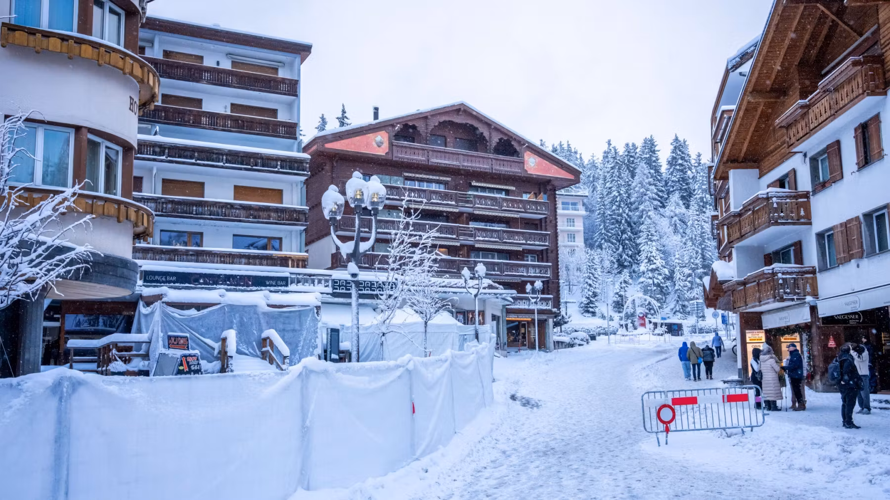 Suiza anuncia una medida estricta para los bares dos meses