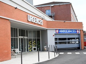 Se instalaba en el hospital y transformaba los W.-C. en