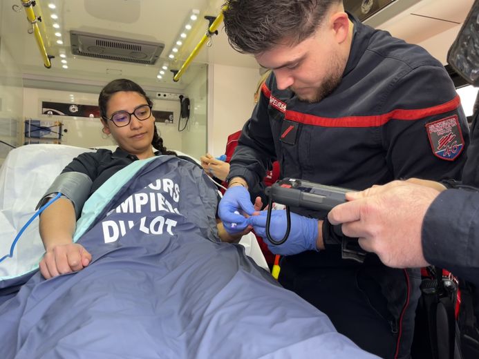 "No somos nosotros quienes nos adaptamos a la tableta, es