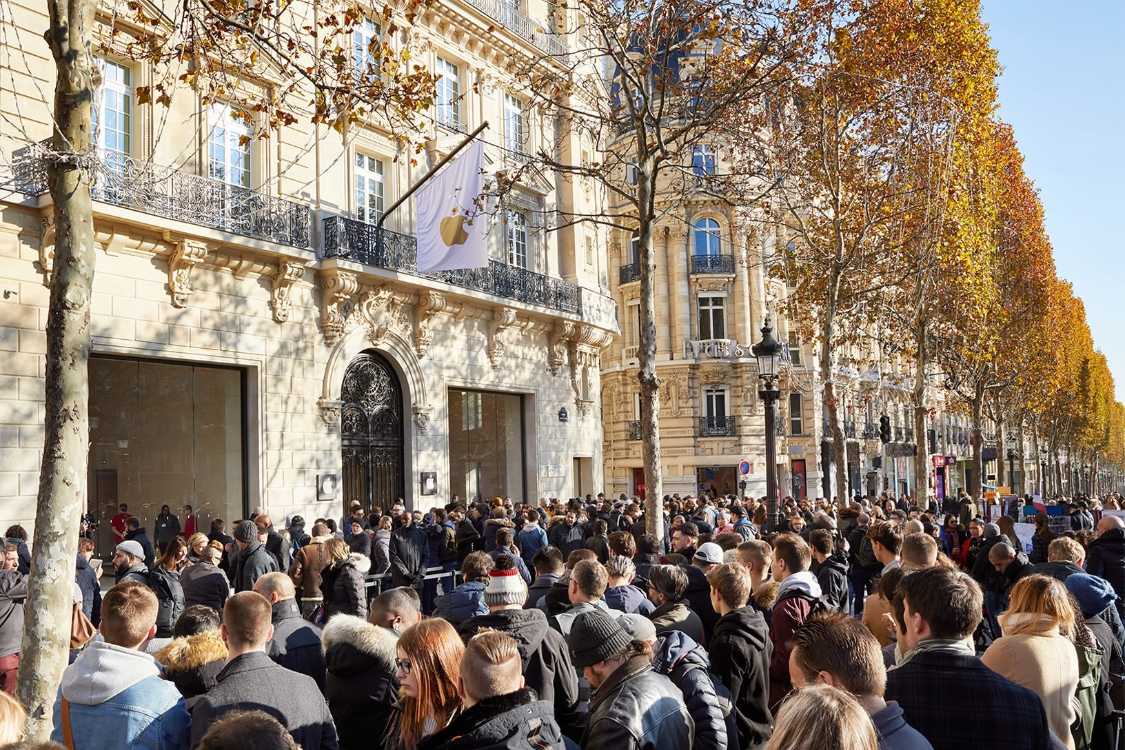 Apple anticipa un histórico aumento de ventas en sus tiendas