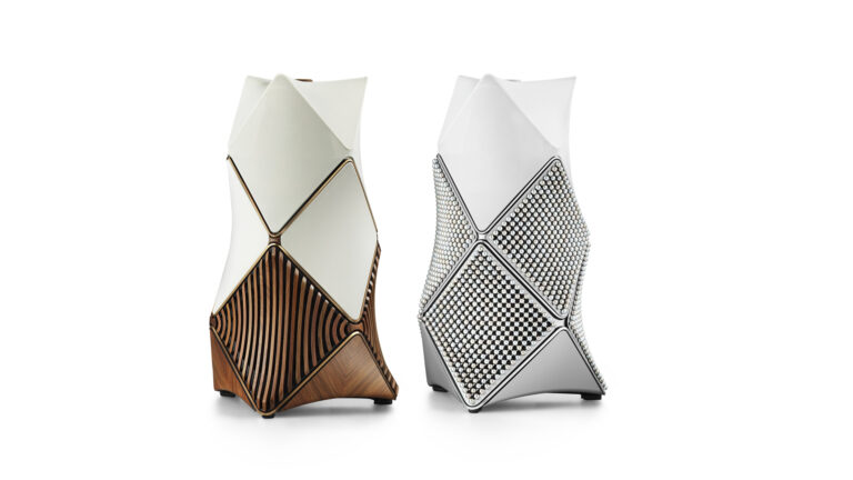 Bang & Olufsen lanza dos nuevas altavoces Beolab 90 de