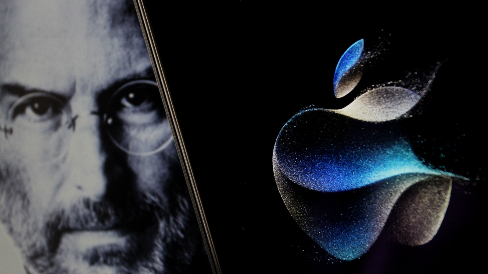 Después de Steve Jobs, ¿cómo se reinventó Apple para sobrevivir?