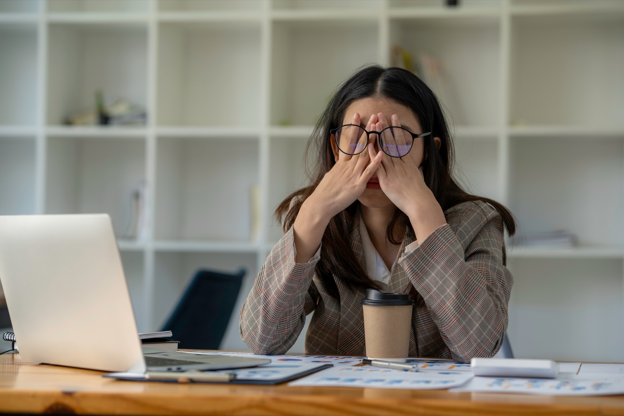 La IA amenaza 5 millones de empleos en Francia para