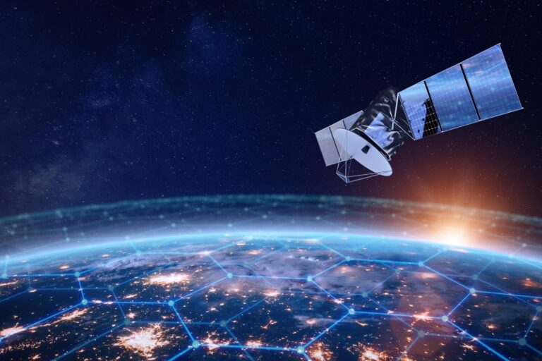 Luz sobre el proyecto locura de la startup Starcloud