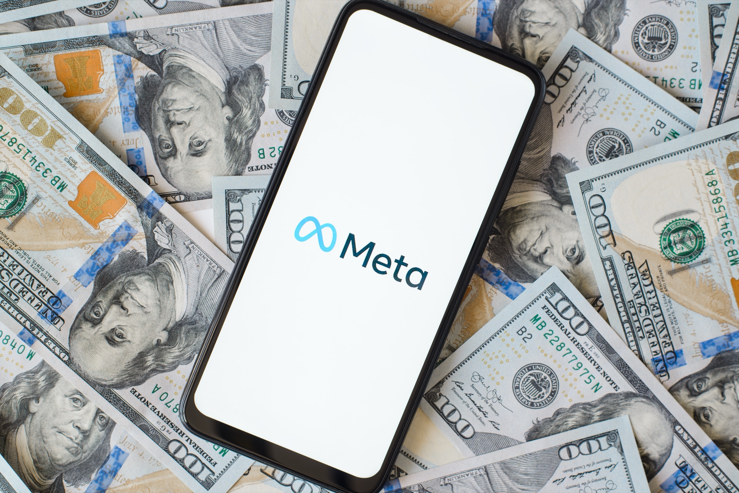 Meta adquiere Moltbook, la red social de... IA